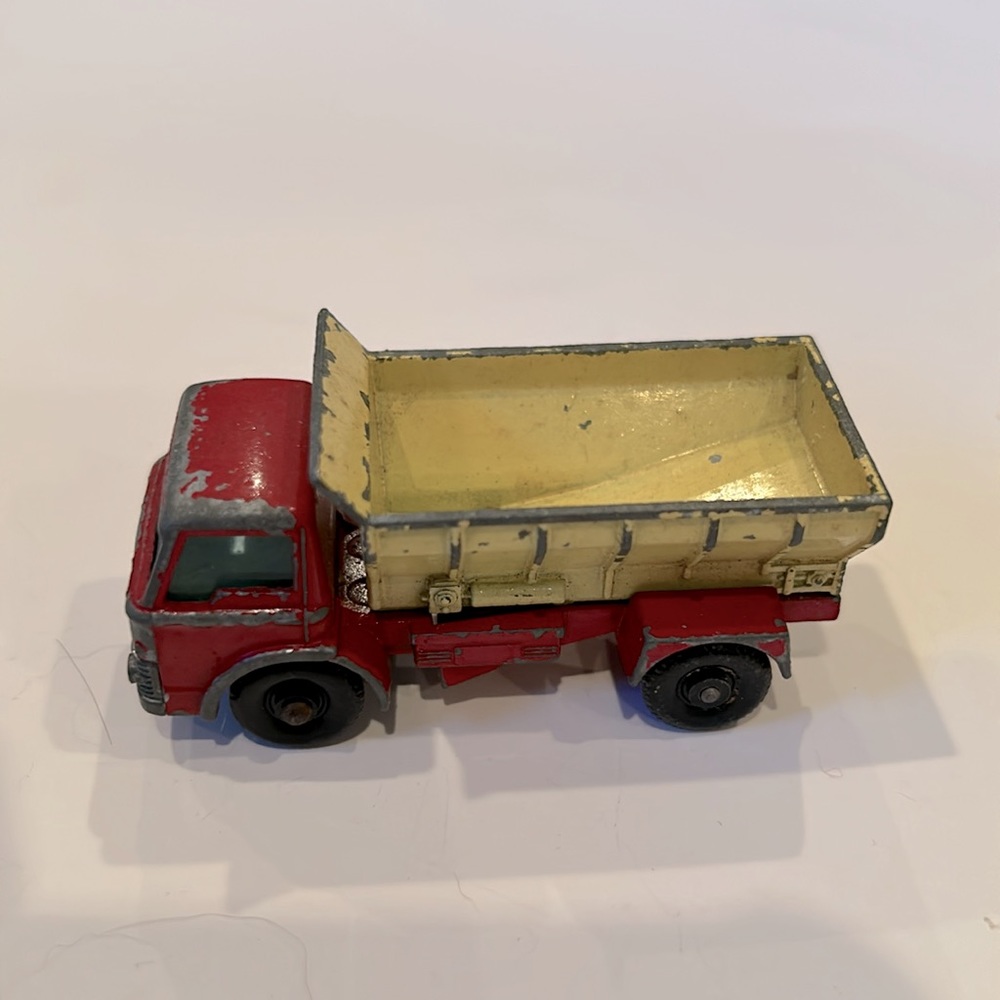 Matchbox 1966 Lesney Ford Grit Spreader #70 Red Yellow England - Picture 3 of 6